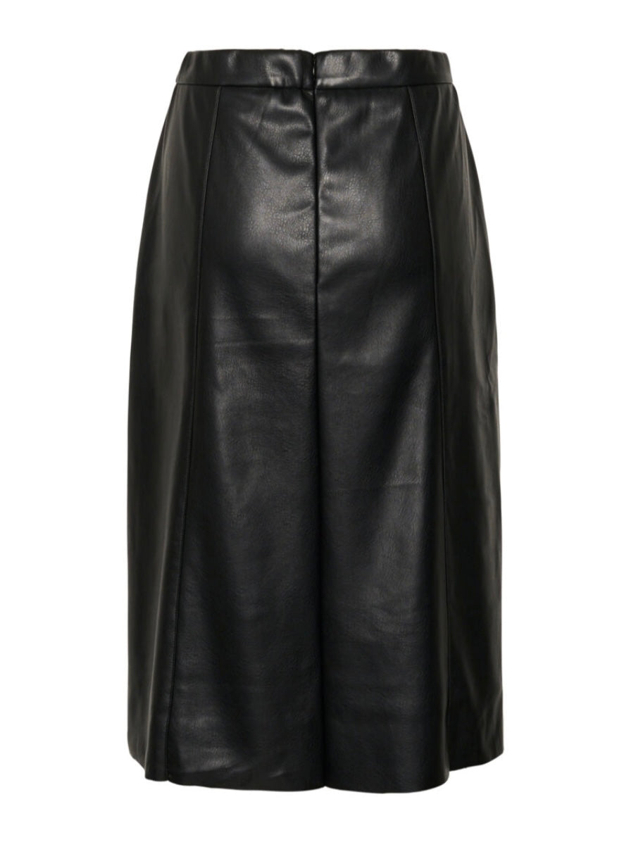 CREAM Black Faux Skirt
