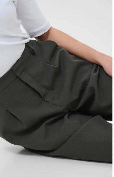 Kaffe Dark Grey Ankle Pant