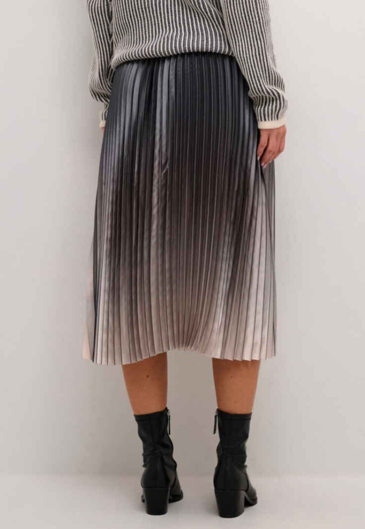 CREAM Beige/Black/Silver Pleated Skirt