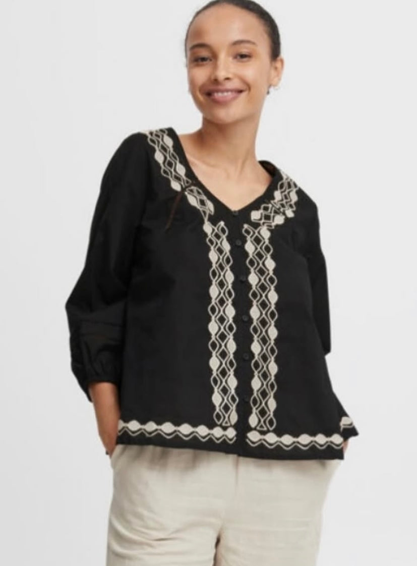 B young Black Taupe 3/4 sleeve Top