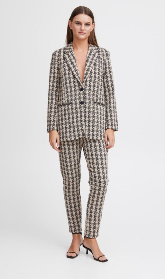 ICHI Brown/Black Printed 2 Buttoned Blazer