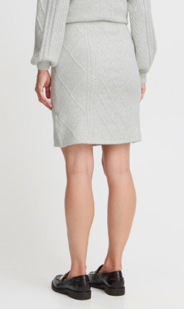 B young Melang Knit Skirt