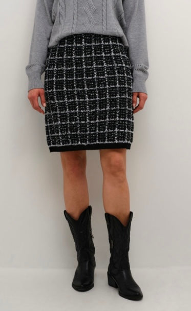 CREAM Black and White Knit Skirt