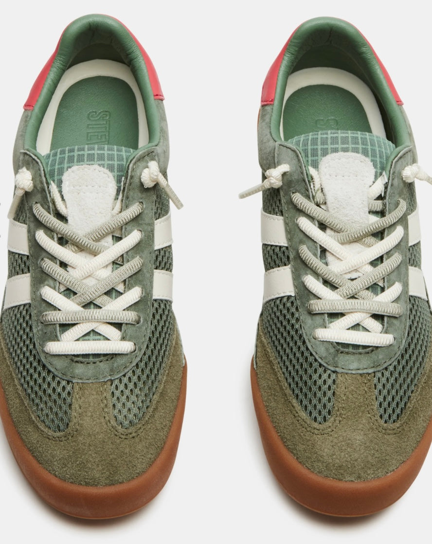 Steve Madden Green Verdict Lace up Sneaker